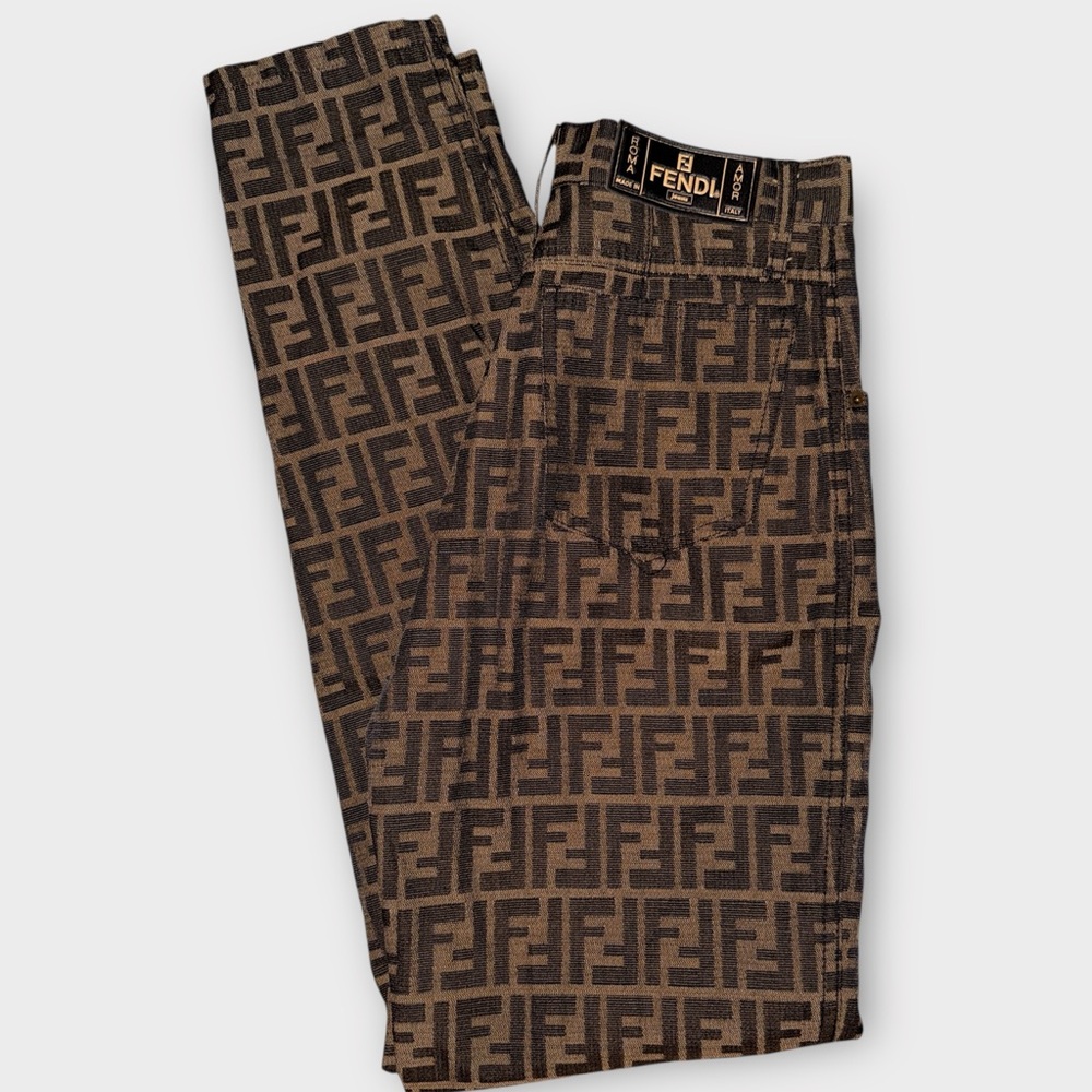 Authentic Vintage Fendi Zucca Monogram Jeans – IT 41 (fits 26/27) - Picture 3 of 16